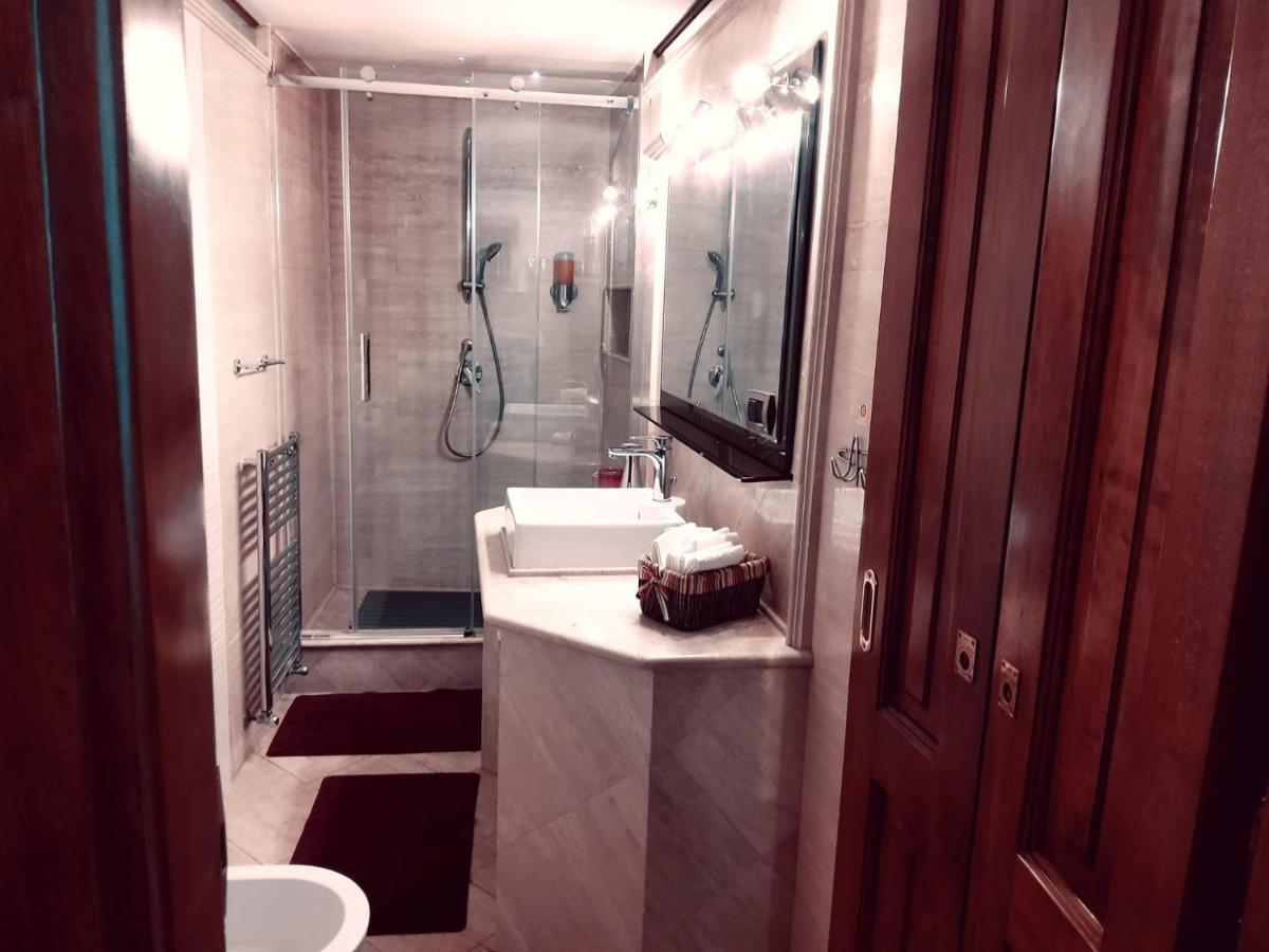 Residenza Mucha Apartment โรม ภายนอก รูปภาพ